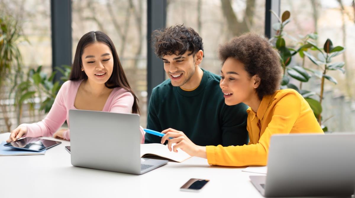 Mejores universidades para estudiar administración en Guatemala